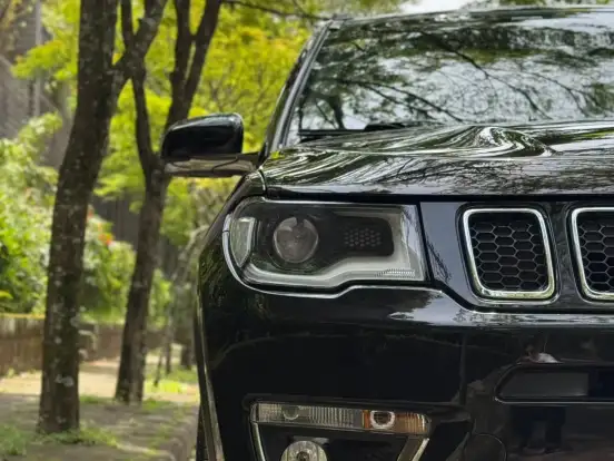 JEEP-COMPASS-2.0 16V FLEX LIMITED AUTOMÁTICO JEEP-COMPASS-2018