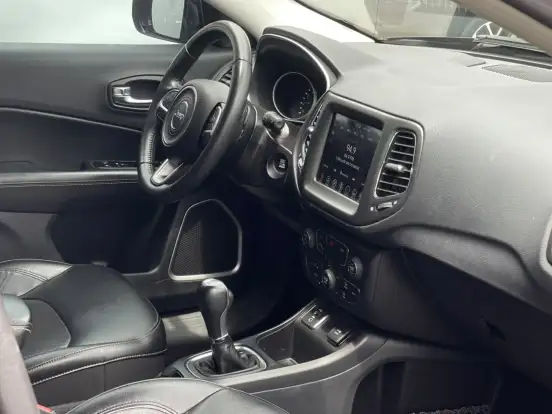 JEEP-COMPASS-2.0 16V FLEX LONGITUDE AUTOMÁTICO JEEP-COMPASS-2020