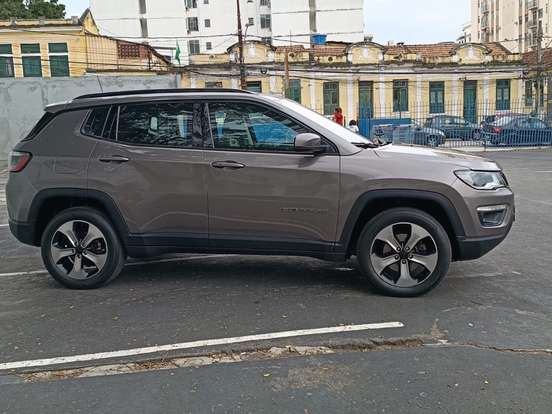 JEEP-COMPASS-2.0 16V DIESEL LONGITUDE 4X4 AUTOMÁTICO JEEP-COMPASS-2017