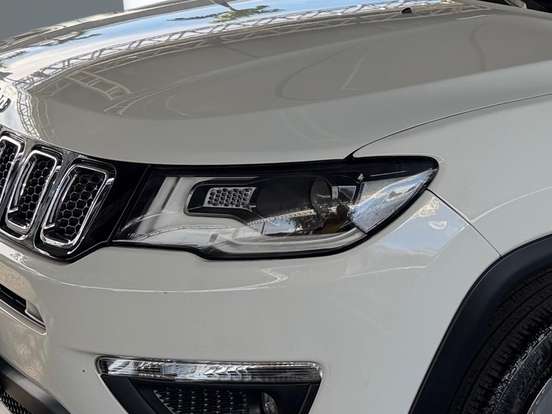 JEEP-COMPASS-2.0 16V FLEX LONGITUDE AUTOMÁTICO JEEP-COMPASS-2018