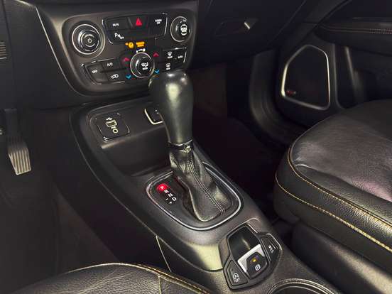 JEEP-COMPASS-2.0 16V FLEX LONGITUDE AUTOMÁTICO JEEP-COMPASS-2018