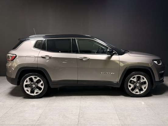 JEEP-COMPASS-2.0 16V FLEX LONGITUDE AUTOMÁTICO JEEP-COMPASS-2018