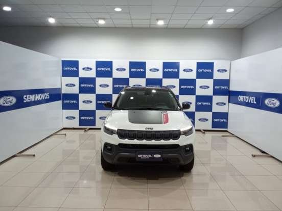 JEEP-COMPASS-2.0 TD350 TURBO DIESEL TRAILHAWK AT9 JEEP-COMPASS-2024