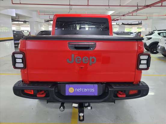 JEEP-GLADIATOR-2022