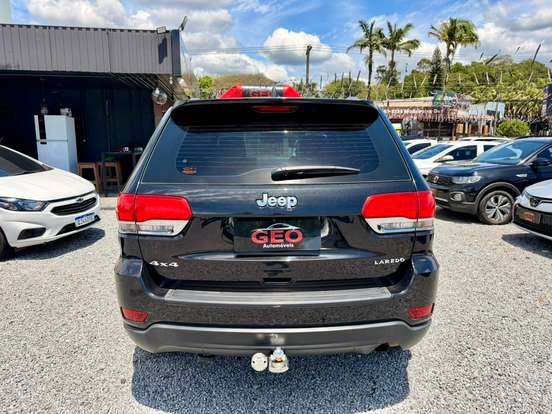 JEEP-GRAND CHEROKEE-3.6 LAREDO 4X4 V6 24V GASOLINA 4P AUTOMÁTICO JEEP-GRAND CHEROKEE-2014
