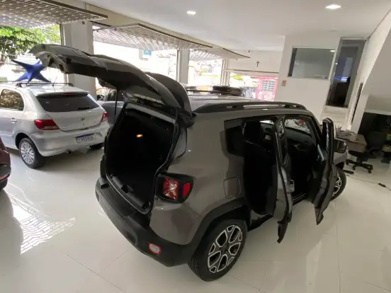 JEEP-RENEGADE-1.8 16V FLEX LONGITUDE 4P AUTOMÁTICO JEEP-RENEGADE-2017