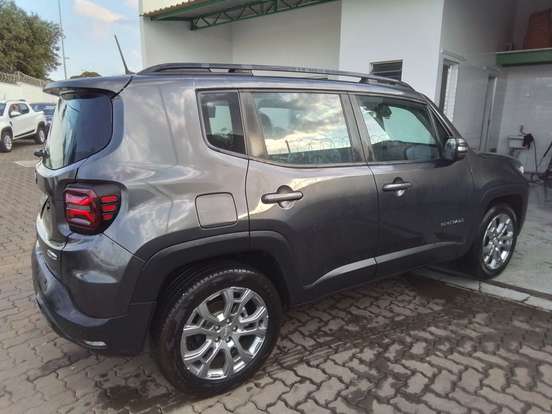 JEEP-RENEGADE-2025