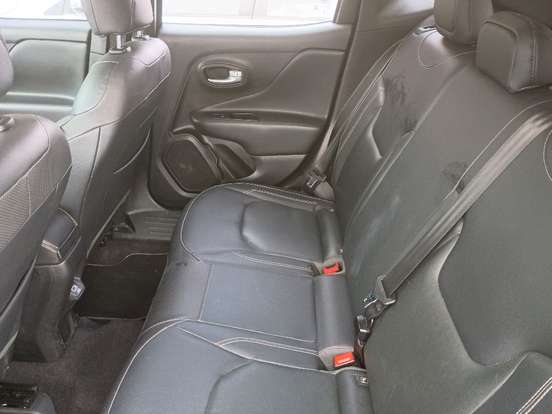 JEEP-RENEGADE-2023