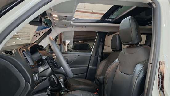 JEEP-RENEGADE-2024