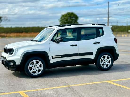 JEEP-RENEGADE-2022