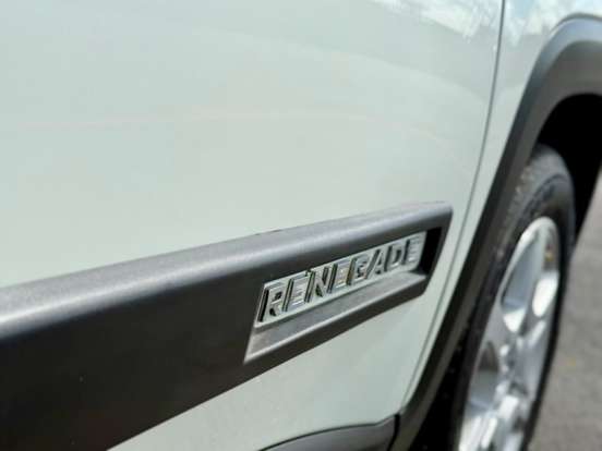 JEEP-RENEGADE-2022