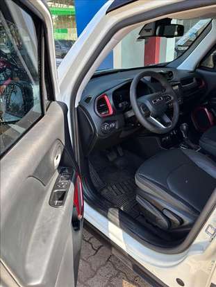 JEEP-RENEGADE-2023