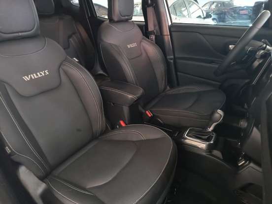 JEEP-RENEGADE-2025