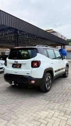 JEEP-RENEGADE-2021