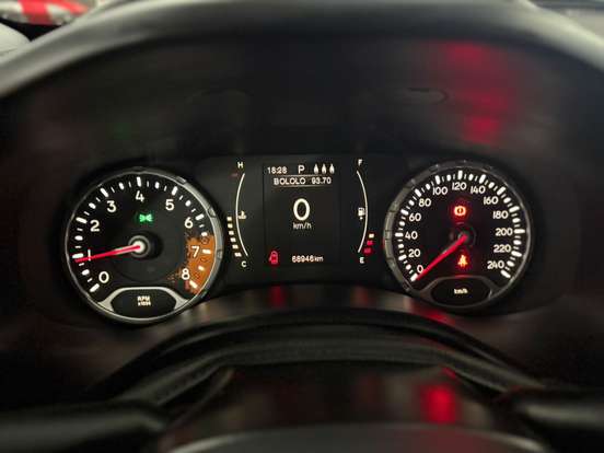 JEEP-RENEGADE-1.8 16V FLEX LONGITUDE 4P AUTOMÁTICO JEEP-RENEGADE-2015