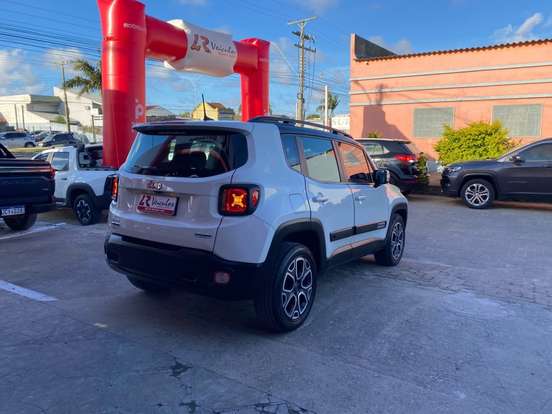 JEEP-RENEGADE-2016