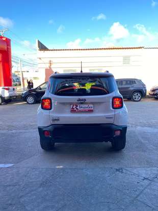 JEEP-RENEGADE-2.0 16V TURBO DIESEL LONGITUDE 4P 4X4 AUTOMÁTICO JEEP-RENEGADE-2016