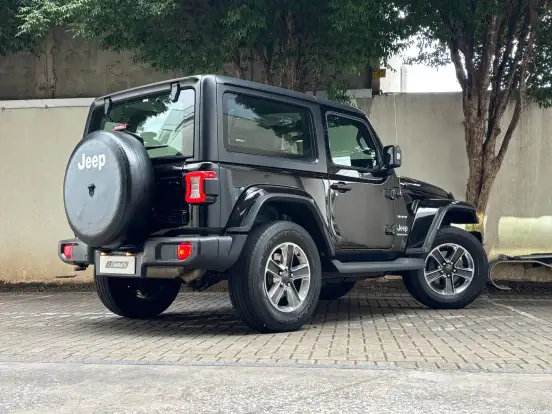JEEP-WRANGLER-2019