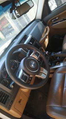 JEEP-CHEROKEE-2012