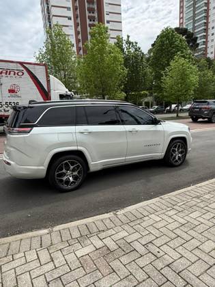 JEEP COMMANDER 1.3 T270 TURBO FLEX OVERLAND AT6