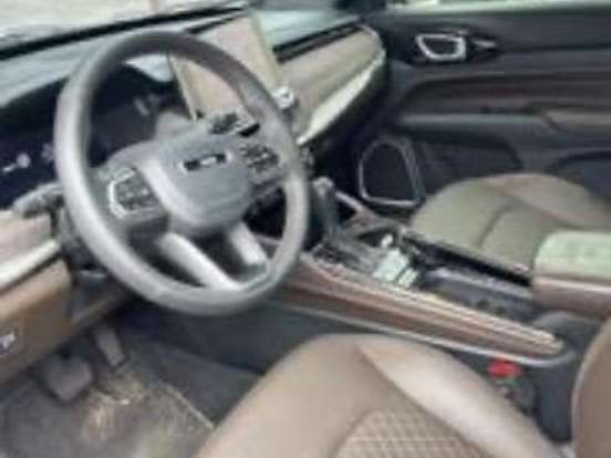 JEEP-COMMANDER-2.2 TURBO DIESEL OVERLAND AT9 JEEP-COMMANDER-2025