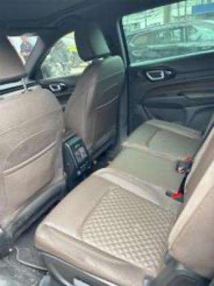 JEEP-COMMANDER-2025