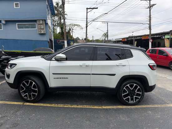 JEEP-COMPASS-2.0 16V DIESEL LIMITED 4X4 AUTOMÁTICO JEEP-COMPASS-2020
