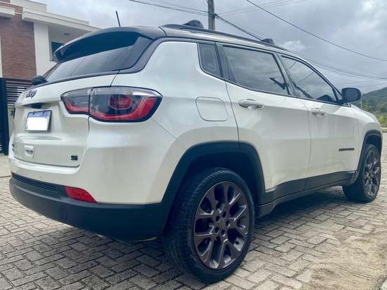 JEEP-COMPASS-2.0 16V DIESEL S 4X4 AUTOMÁTICO JEEP-COMPASS-2021