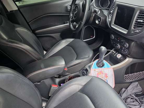 JEEP-COMPASS-2.0 16V FLEX LONGITUDE AUTOMÁTICO JEEP-COMPASS-2019