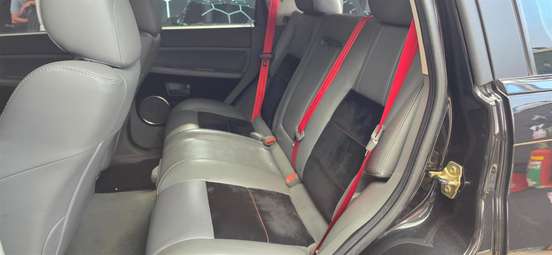 JEEP-GRAND CHEROKEE-6.1 SRT8 4X4 V8 16V GASOLINA 4P AUTOMÁTICO JEEP-GRAND CHEROKEE-2006