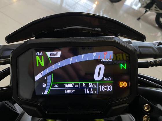 KAWASAKI Z900 