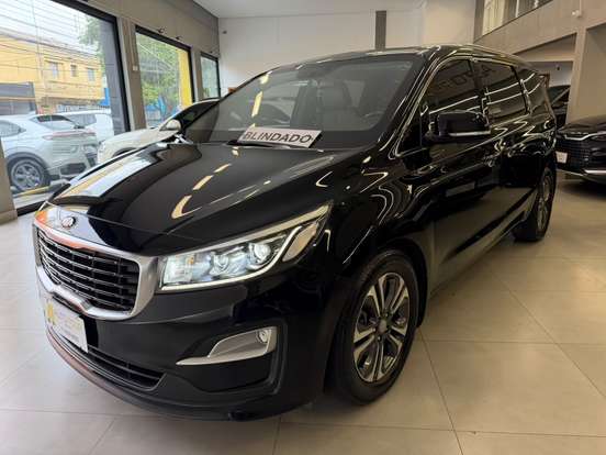 KIA-CARNIVAL-2018