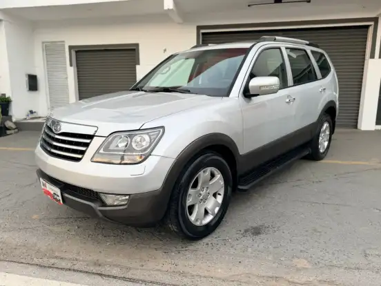 KIA-MOHAVE-2011