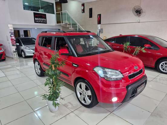 KIA-SOUL-2010