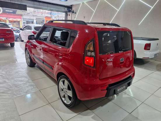 KIA-SOUL-2010