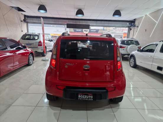 KIA-SOUL-2010