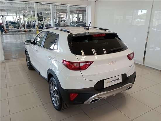 KIA-STONIC-2024