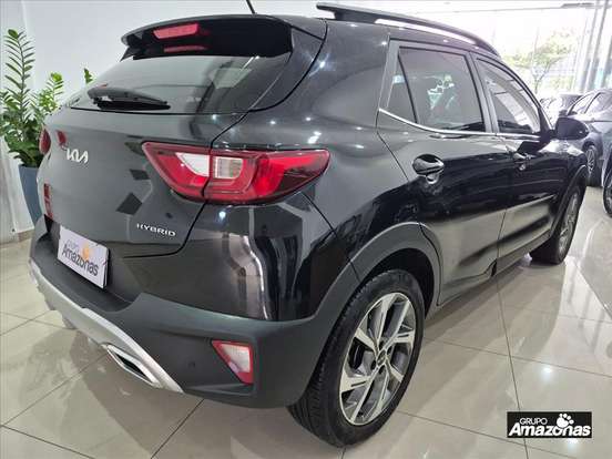 KIA-STONIC-2023
