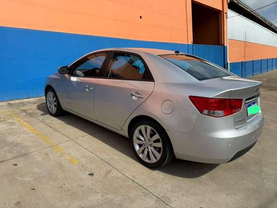 KIA-CERATO-1.6 SX3 16V GASOLINA 4P AUTOMÁTICO KIA-CERATO-2012