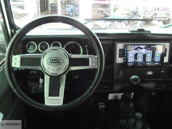 LAND ROVER-DEFENDER-2001