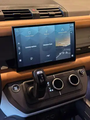 LAND ROVER-DEFENDER-2022