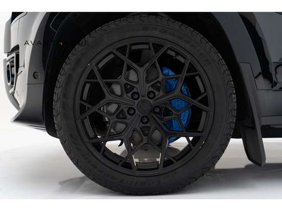 LAND ROVER-DEFENDER-2024