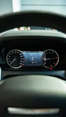 LAND ROVER-DISCOVERY SPORT-2023