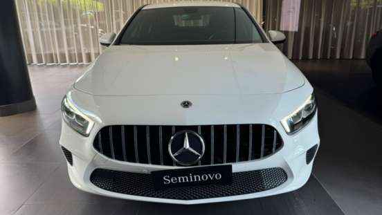 MERCEDES-BENZ-A 200-2019