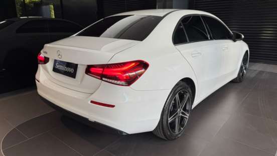 MERCEDES-BENZ-A 200-1.3 CGI GASOLINA STYLE SEDAN 7G-DCT MERCEDES-BENZ-A 200-2019