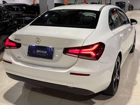 MERCEDES-BENZ-A 200-1.3 CGI GASOLINA STYLE SEDAN 7G-DCT MERCEDES-BENZ-A 200-2019