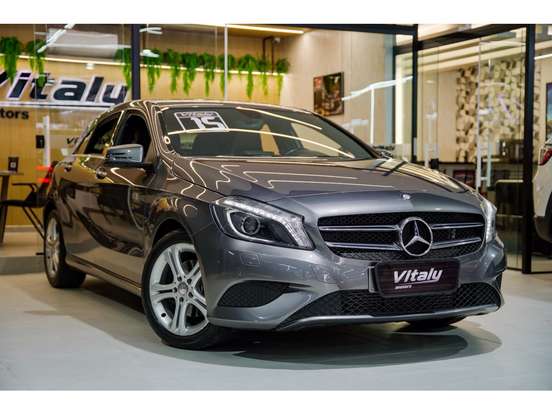 MERCEDES-BENZ-A 200-2015
