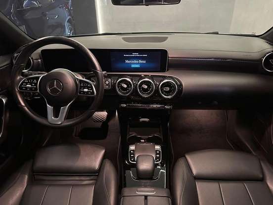 MERCEDES-BENZ-A 250-2018