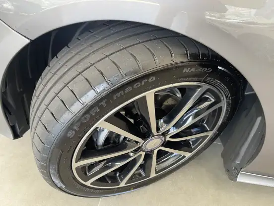 MERCEDES-BENZ-B 200-2014