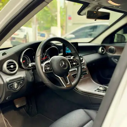 MERCEDES-BENZ-C 180-2018